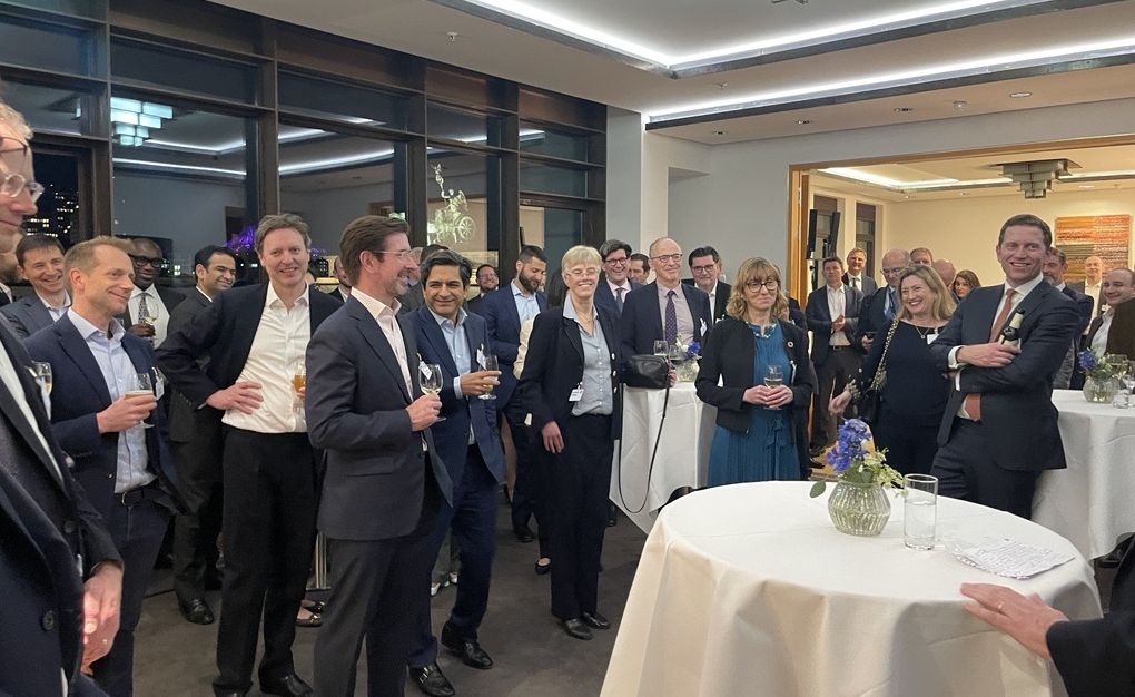 GIIA member reception for web